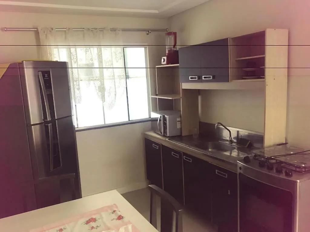 Casa Segundo Piso Acomoda Ate 6 Pessoas Bombinhas