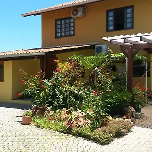 Casas Na De Bombas - Bombinhas